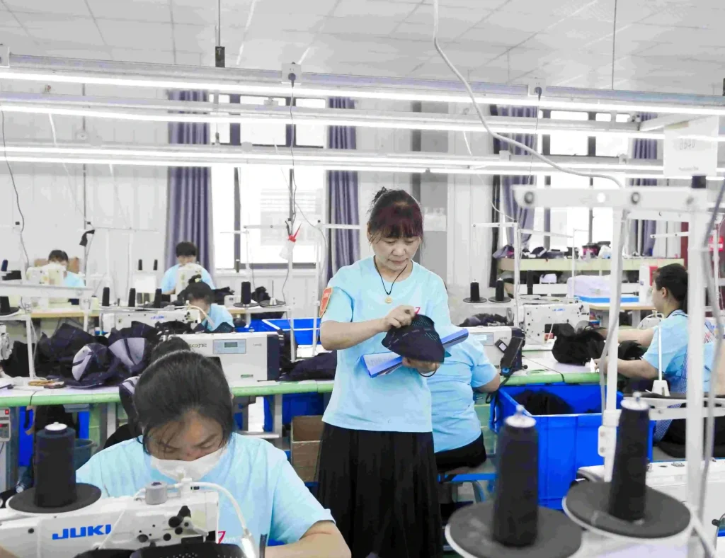 JoinTop team checking semi-finished caps